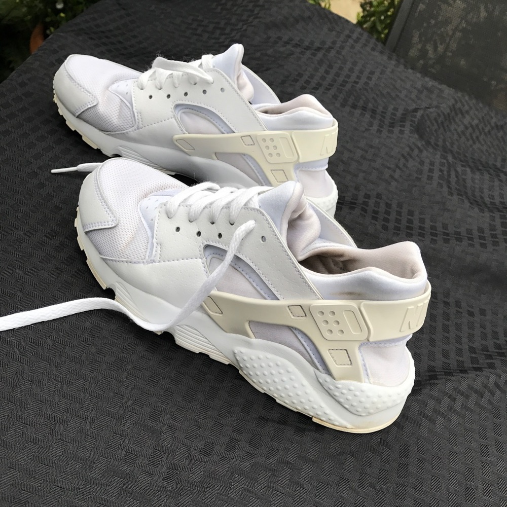 Nike huaraches